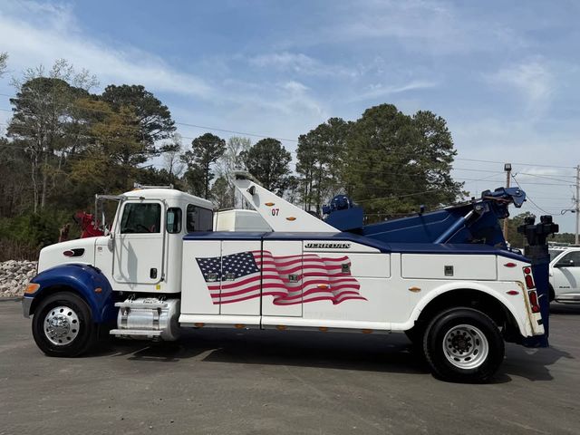 2013 Peterbilt 337