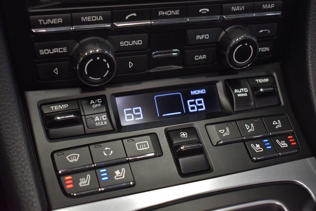 2013 Porsche 911 Carrera