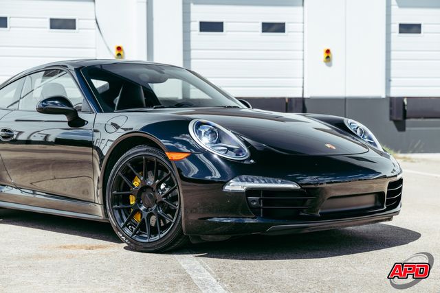 2013 Porsche 911 Carrera 4S