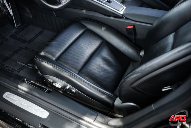 2013 Porsche 911 Carrera 4S