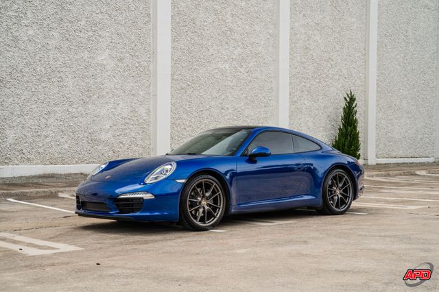 2013 Porsche 911 Carrera