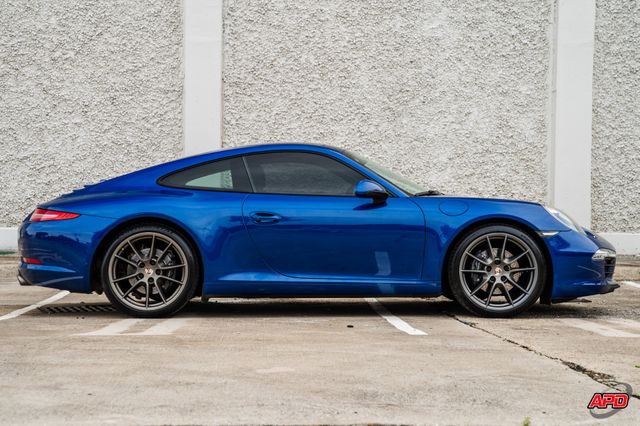 2013 Porsche 911 Carrera