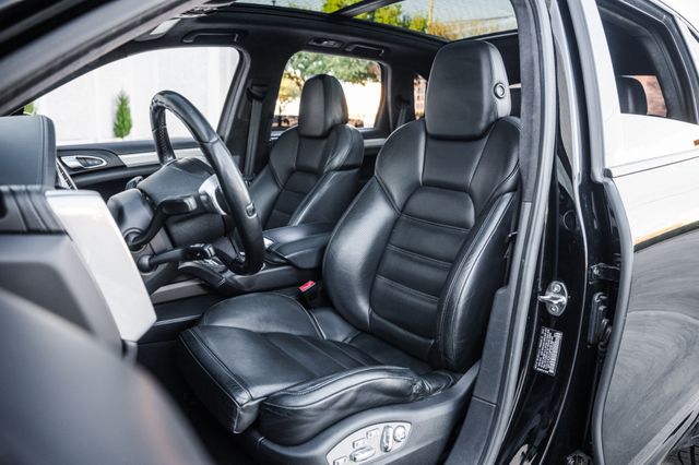 2013 Porsche Cayenne Turbo | Addison, TX | Apex Auto Sports