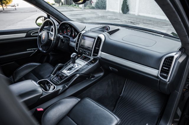 2013 Porsche Cayenne Turbo | Addison, TX | Apex Auto Sports