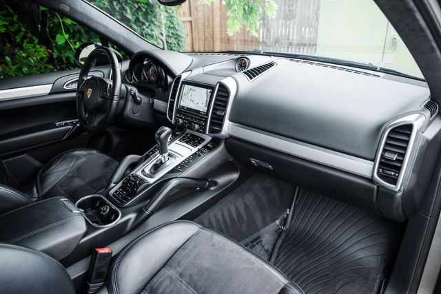 2013 Porsche Cayenne GTS | Addison, TX | Apex Auto Sports