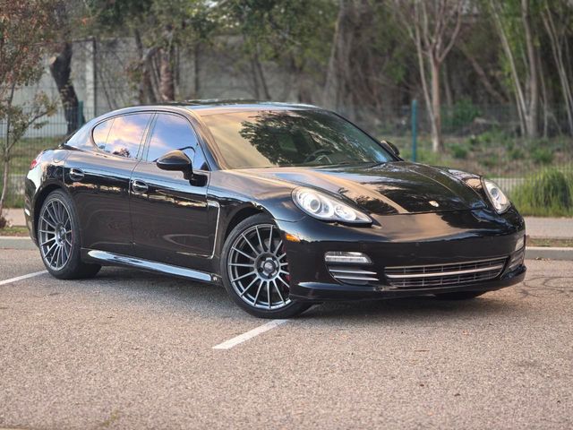 2013 Porsche Panamera Base