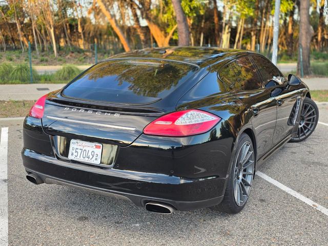 2013 Porsche Panamera Base