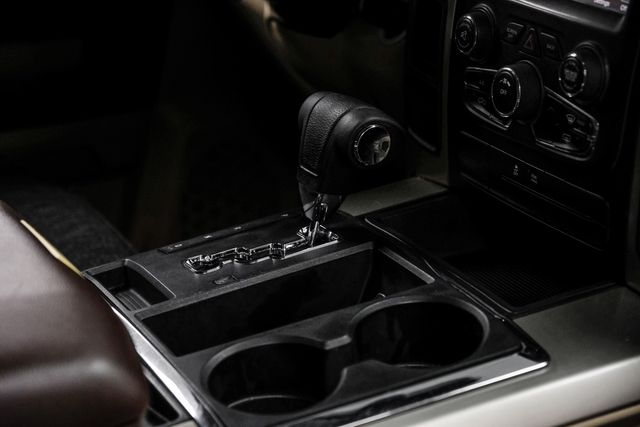 2013 Ram 1500 Lone Star CrewCab HEMI BucketSeats LuxuryPkg Navi | Dallas, TX | Stevens Motor Company LLC