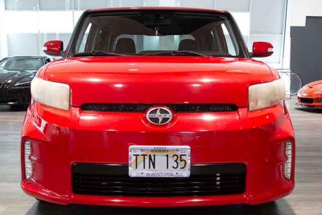 2013 Scion  xB automatic