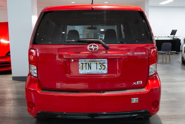 2013 Scion  xB automatic