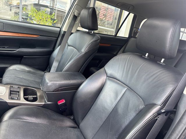 2013 Subaru Outback 2.5i Limited