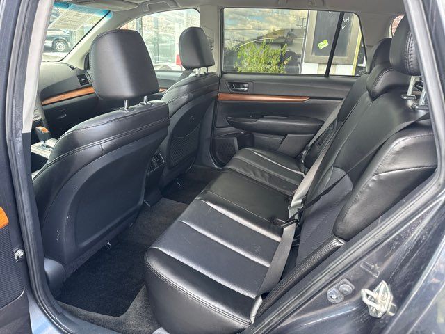 2013 Subaru Outback 2.5i Limited