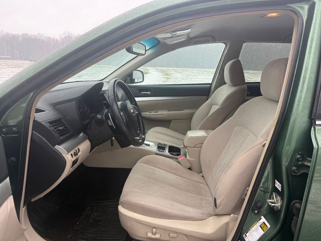 2013 Subaru Outback 2.5i Premium