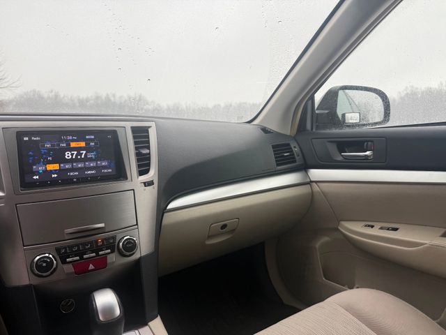 2013 Subaru Outback 2.5i Premium