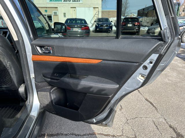 2013 Subaru Outback 2.5i Limited