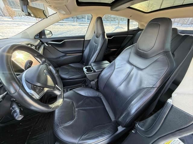 2013 Tesla Model S Base