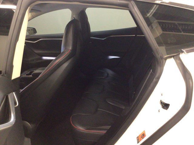 2013 Tesla Model S Performance