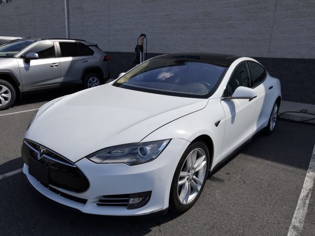 2013 Tesla Model S 60kw | New Brunswick, New Jersey | Brilliant Auto Sales