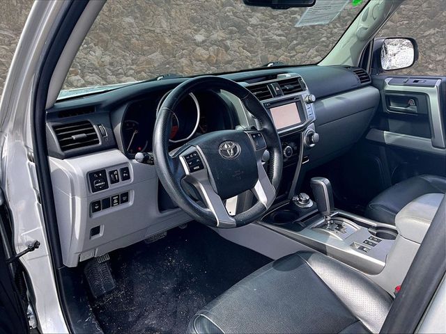 2013 Toyota 4Runner SR5