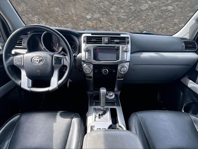 2013 Toyota 4Runner SR5