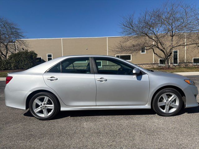 2013 Toyota Camry SE Imports and More Inc 2013 Toyota Camry SE Imports and More Inc