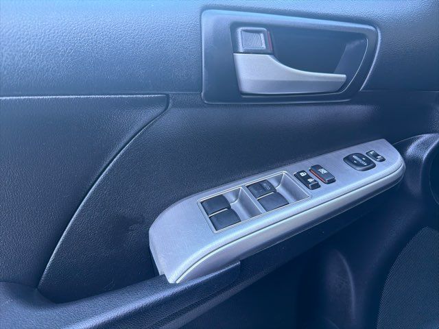 2013 Toyota Camry SE Imports and More Inc 2013 Toyota Camry SE Imports and More Inc