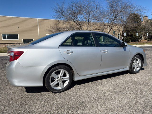 2013 Toyota Camry SE Imports and More Inc 2013 Toyota Camry SE Imports and More Inc
