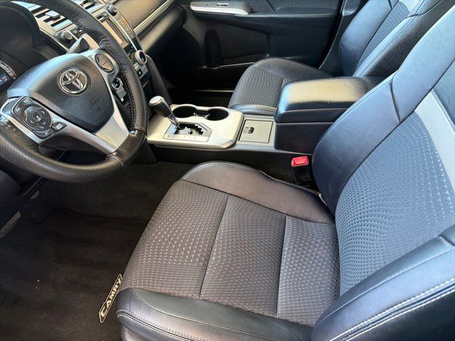 2013 Toyota Camry SE Imports and More Inc 2013 Toyota Camry SE Imports and More Inc