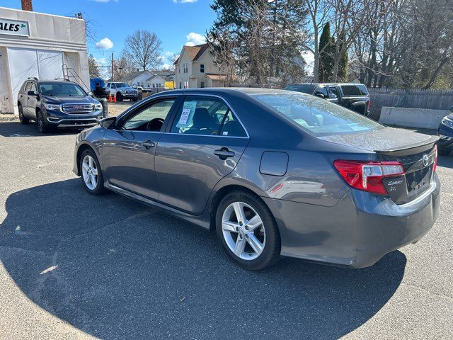 2013 Toyota Camry SE