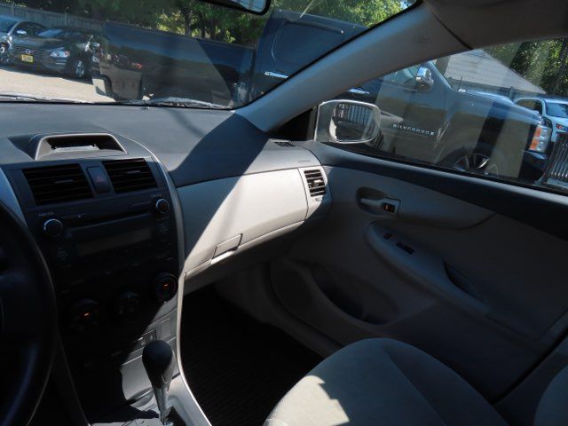 2013 Toyota Corolla L 4-Speed AT