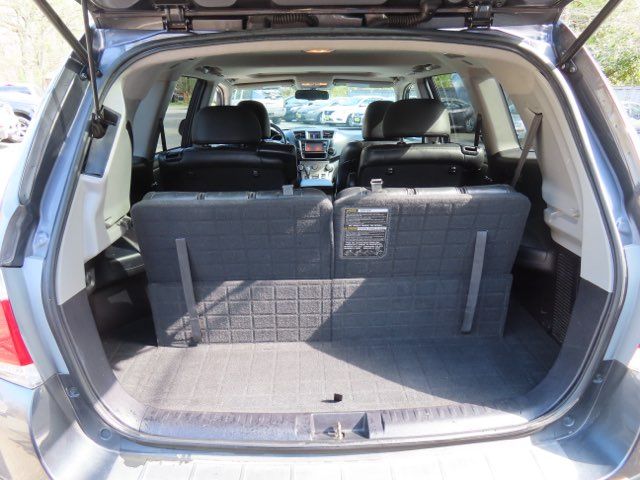 2013 Toyota Highlander Base 4WD 