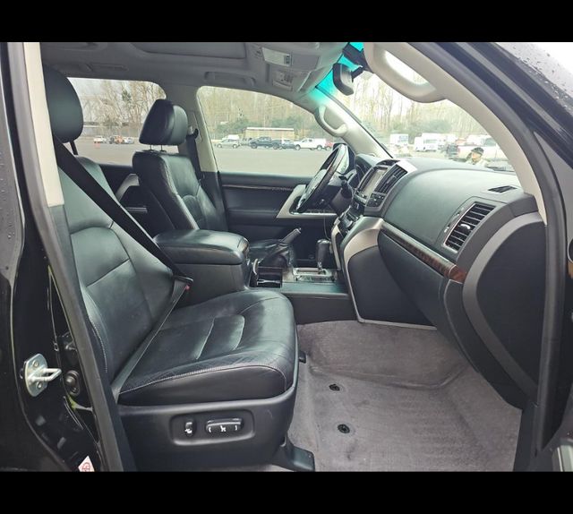 2013 Toyota Land Cruiser LIFTED 18" Fuel 34" BFG 3rd Row SUNROOF Texas | Dallas, TX | East Dallas Diesel