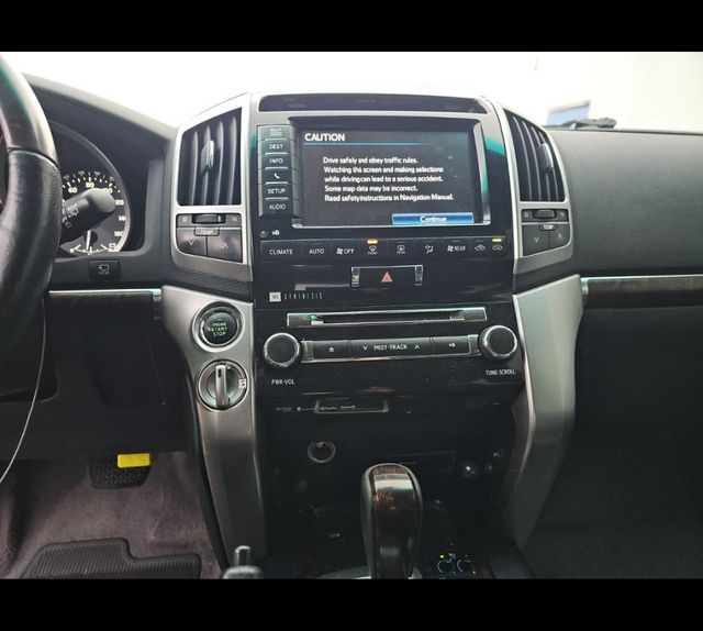 2013 Toyota Land Cruiser LIFTED 18" Fuel 34" BFG 3rd Row SUNROOF Texas | Dallas, TX | East Dallas Diesel 2013 Toyota Land Cruiser LIFTED 18" Fuel 34" BFG 3rd Row SUNROOF Texas | Dallas, TX | East Dallas Diesel