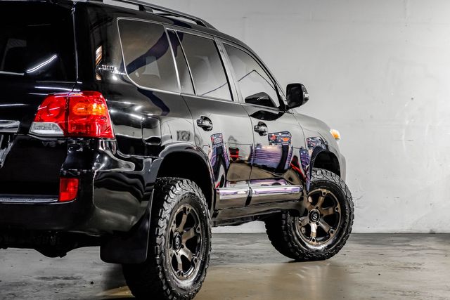 2013 Toyota Land Cruiser LIFTED 18" Fuel 34" BFG 3rd Row SUNROOF Texas | Dallas, TX | East Dallas Diesel 2013 Toyota Land Cruiser LIFTED 18" Fuel 34" BFG 3rd Row SUNROOF Texas | Dallas, TX | East Dallas Diesel