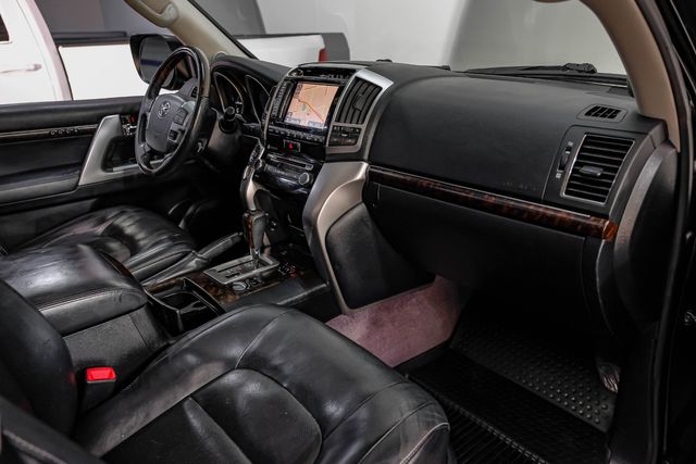 2013 Toyota Land Cruiser LIFTED 18" Fuel 34" BFG 3rd Row SUNROOF Texas | Dallas, TX | East Dallas Diesel