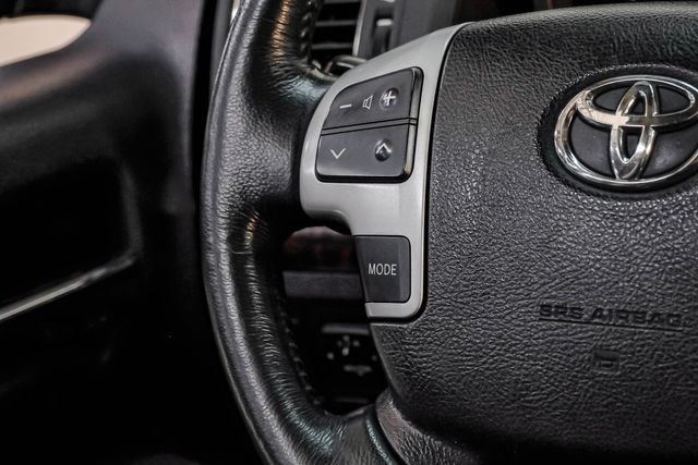 2013 Toyota Land Cruiser LIFTED 18" Fuel 34" BFG 3rd Row SUNROOF Texas | Dallas, TX | East Dallas Diesel