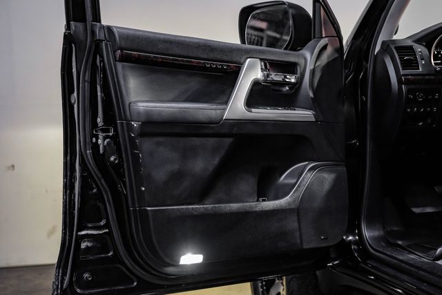 2013 Toyota Land Cruiser LIFTED 18" Fuel 34" BFG 3rd Row SUNROOF Texas | Dallas, TX | East Dallas Diesel