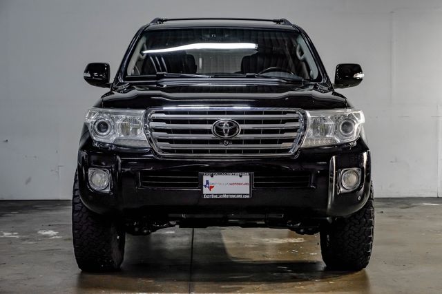 2013 Toyota Land Cruiser LIFTED 18" Fuel 34" BFG 3rd Row SUNROOF Texas | Dallas, TX | East Dallas Diesel 2013 Toyota Land Cruiser LIFTED 18" Fuel 34" BFG 3rd Row SUNROOF Texas | Dallas, TX | East Dallas Diesel