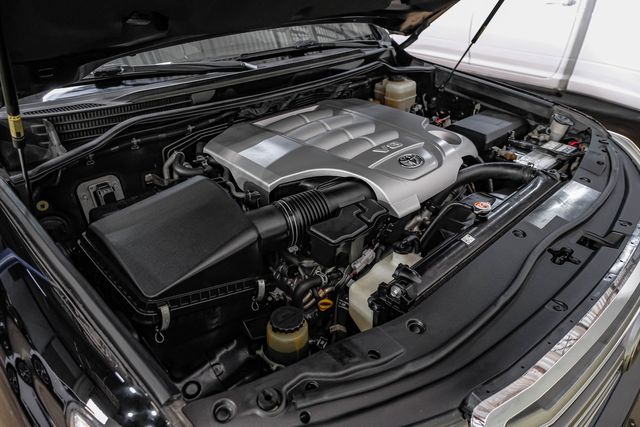 2013 Toyota Land Cruiser LIFTED 18" Fuel 34" BFG 3rd Row SUNROOF Texas | Dallas, TX | East Dallas Diesel 2013 Toyota Land Cruiser LIFTED 18" Fuel 34" BFG 3rd Row SUNROOF Texas | Dallas, TX | East Dallas Diesel