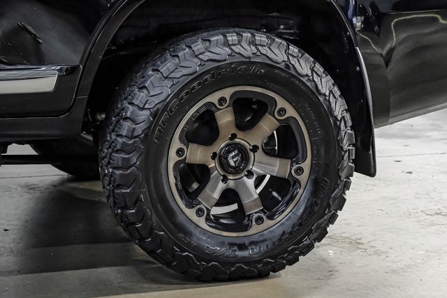 2013 Toyota Land Cruiser LIFTED 18" Fuel 34" BFG 3rd Row SUNROOF Texas | Dallas, TX | East Dallas Diesel