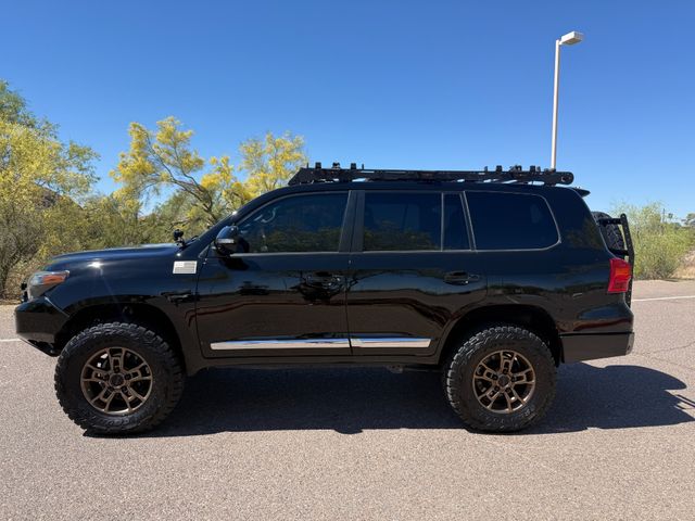 2013 Toyota Land Cruiser Base