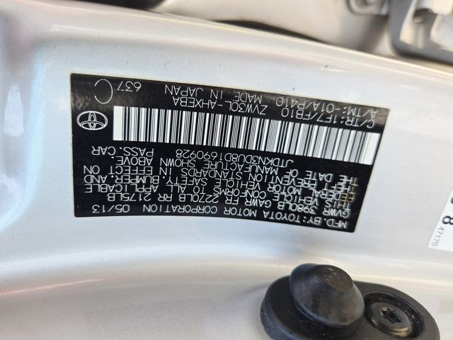 2013 Toyota Prius III | Ellisville, MO | AutoPort 2013 Toyota Prius III | Ellisville, MO | AutoPort