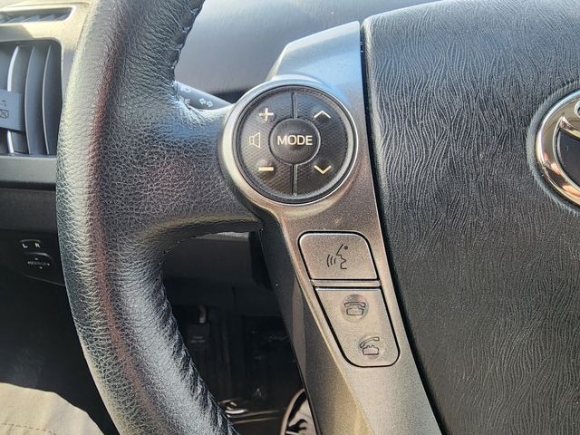 2013 Toyota Prius Three