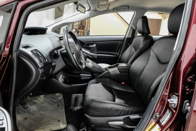 2013 Toyota Prius Three