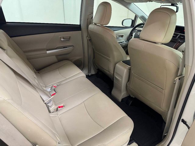 2013 Toyota Prius v Five 4dr Wagon | Houston, TX | Houston Auto Credit 2013 Toyota Prius v Five 4dr Wagon | Houston, TX | Houston Auto Credit