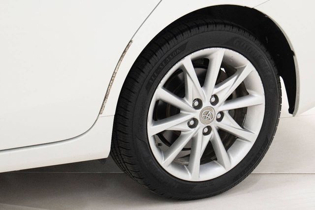 2013 Toyota Prius v Five 4dr Wagon | Houston, TX | Houston Auto Credit 2013 Toyota Prius v Five 4dr Wagon | Houston, TX | Houston Auto Credit