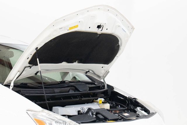 2013 Toyota Prius v Five 4dr Wagon | Houston, TX | Houston Auto Credit 2013 Toyota Prius v Five 4dr Wagon | Houston, TX | Houston Auto Credit