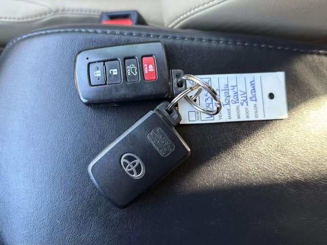 2013 Toyota RAV4 Limited | Alpharetta, GA | Star Motors 2013 Toyota RAV4 Limited | Alpharetta, GA | Star Motors