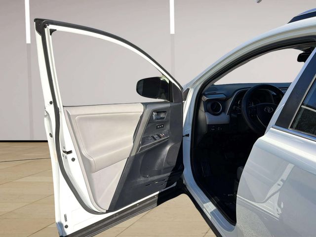 2013 Toyota RAV4 Limited | Alpharetta, GA | Star Motors 2013 Toyota RAV4 Limited | Alpharetta, GA | Star Motors