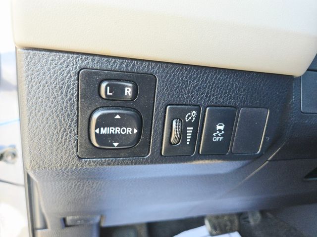 2013 Toyota RAV4 LE | Ellisville, MO | AutoPort 2013 Toyota RAV4 LE | Ellisville, MO | AutoPort